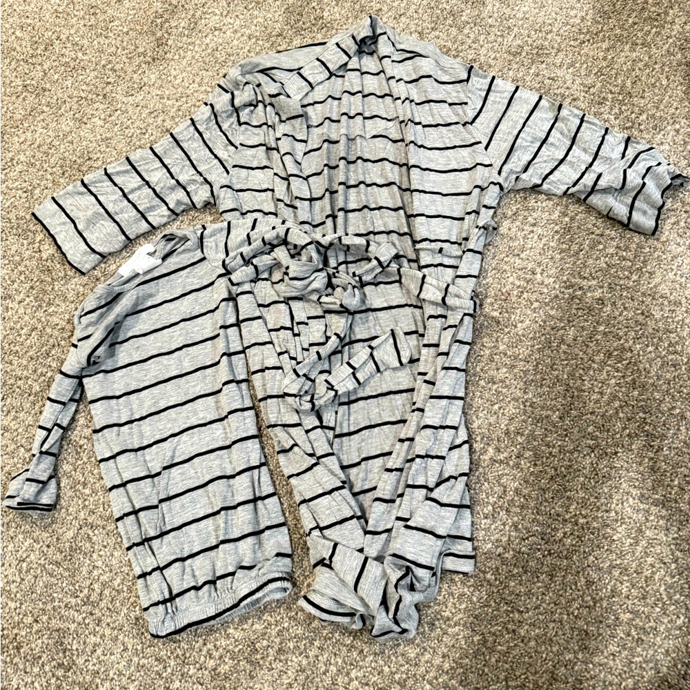 Mommy and baby matching robe and gown set